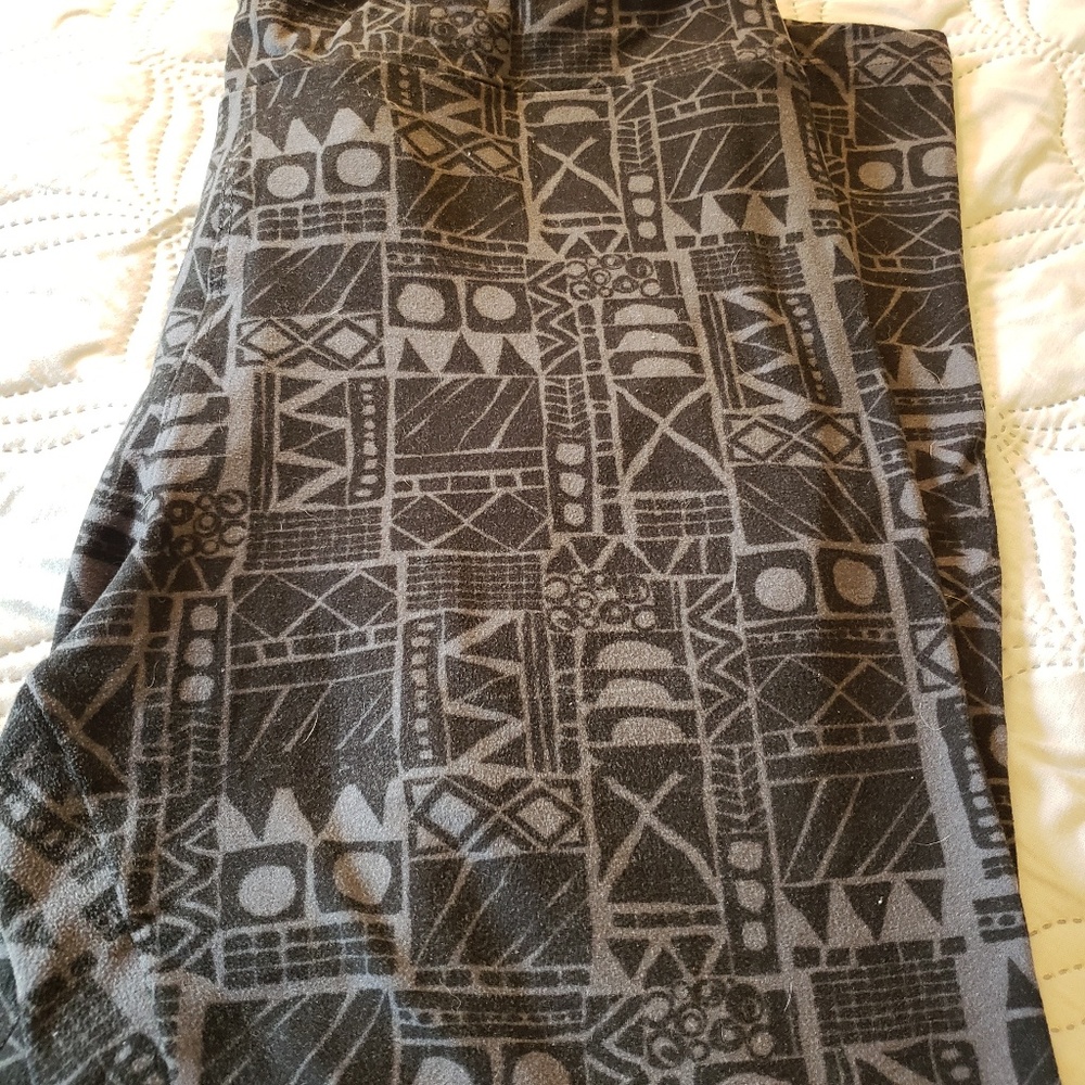 LuLaRoe TC Leggings